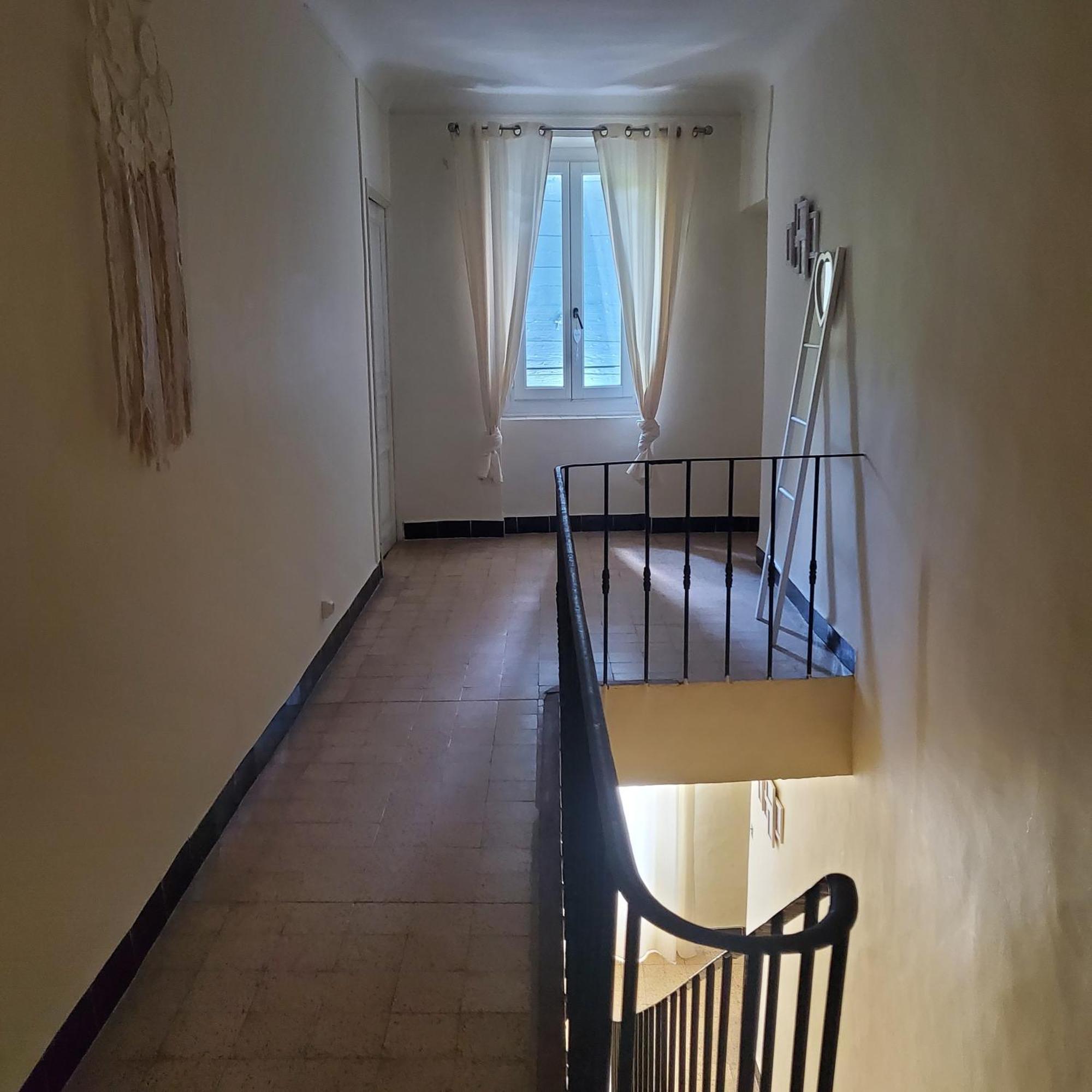 La Maison Bleue Céreste 外观 照片