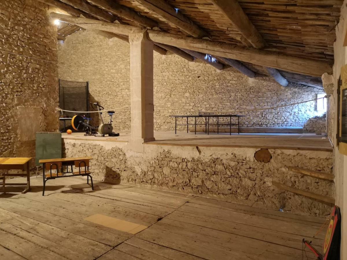 La Maison Bleue Céreste 外观 照片